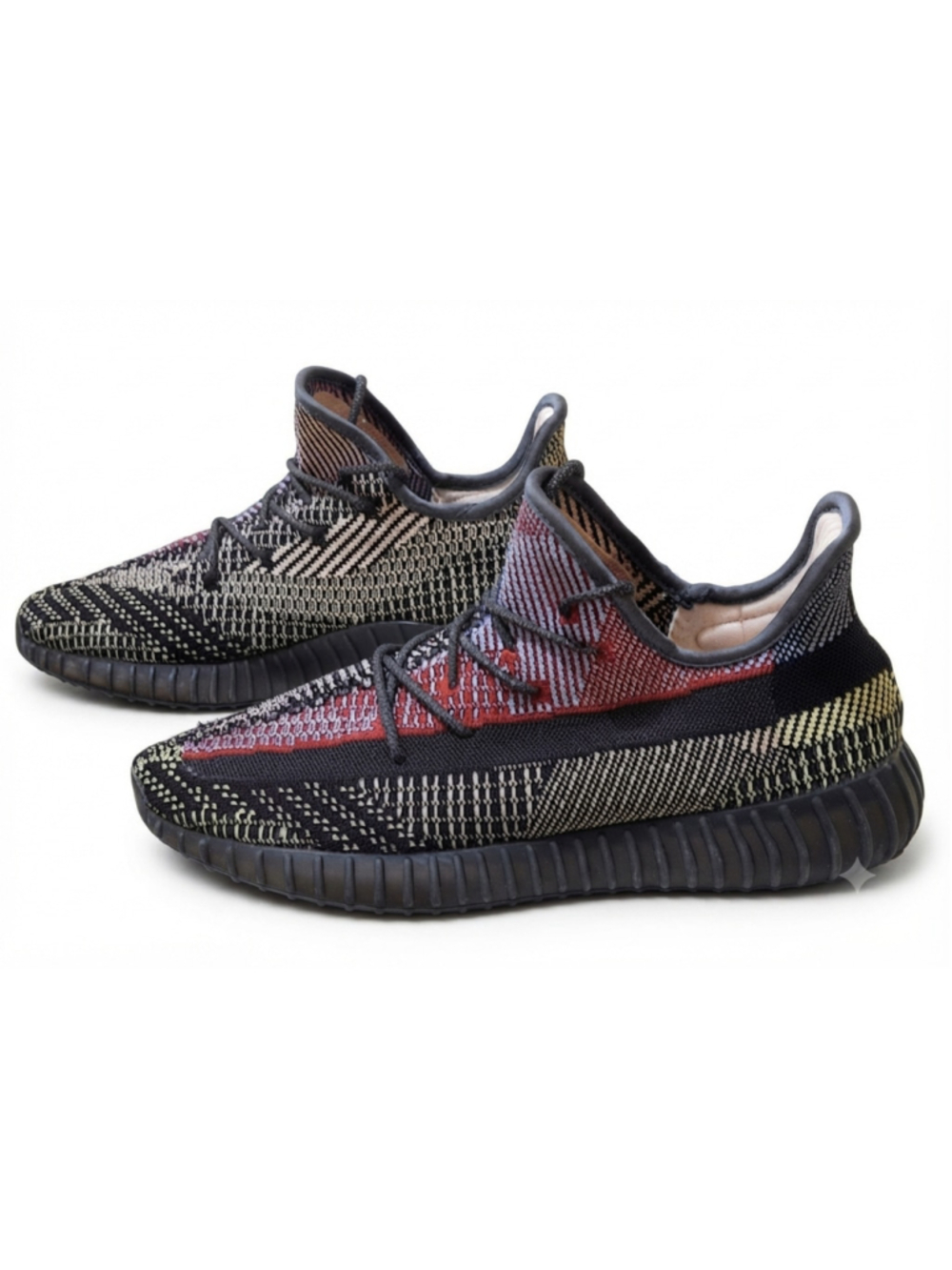 Adidas Yeezy Boost 350 V2 
Yecheil Non-Reflective FW5190 Sneakers 
Size 12.5